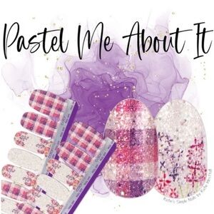 Color Street Purple Plaid Nail Wraps